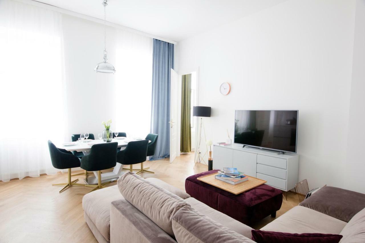 Studio Apartments Opera - Mai'S Apartments ウィーン エクステリア 写真
