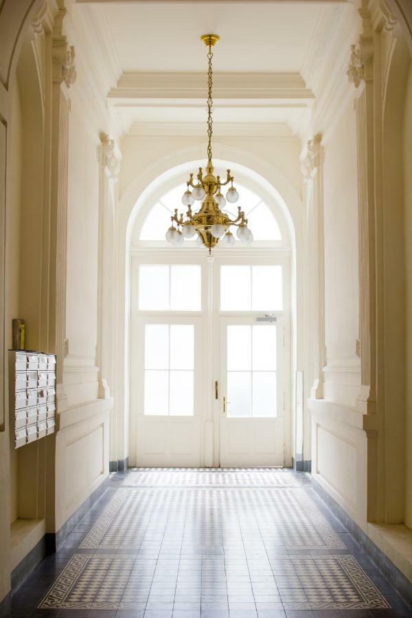 Studio Apartments Opera - Mai'S Apartments ウィーン エクステリア 写真